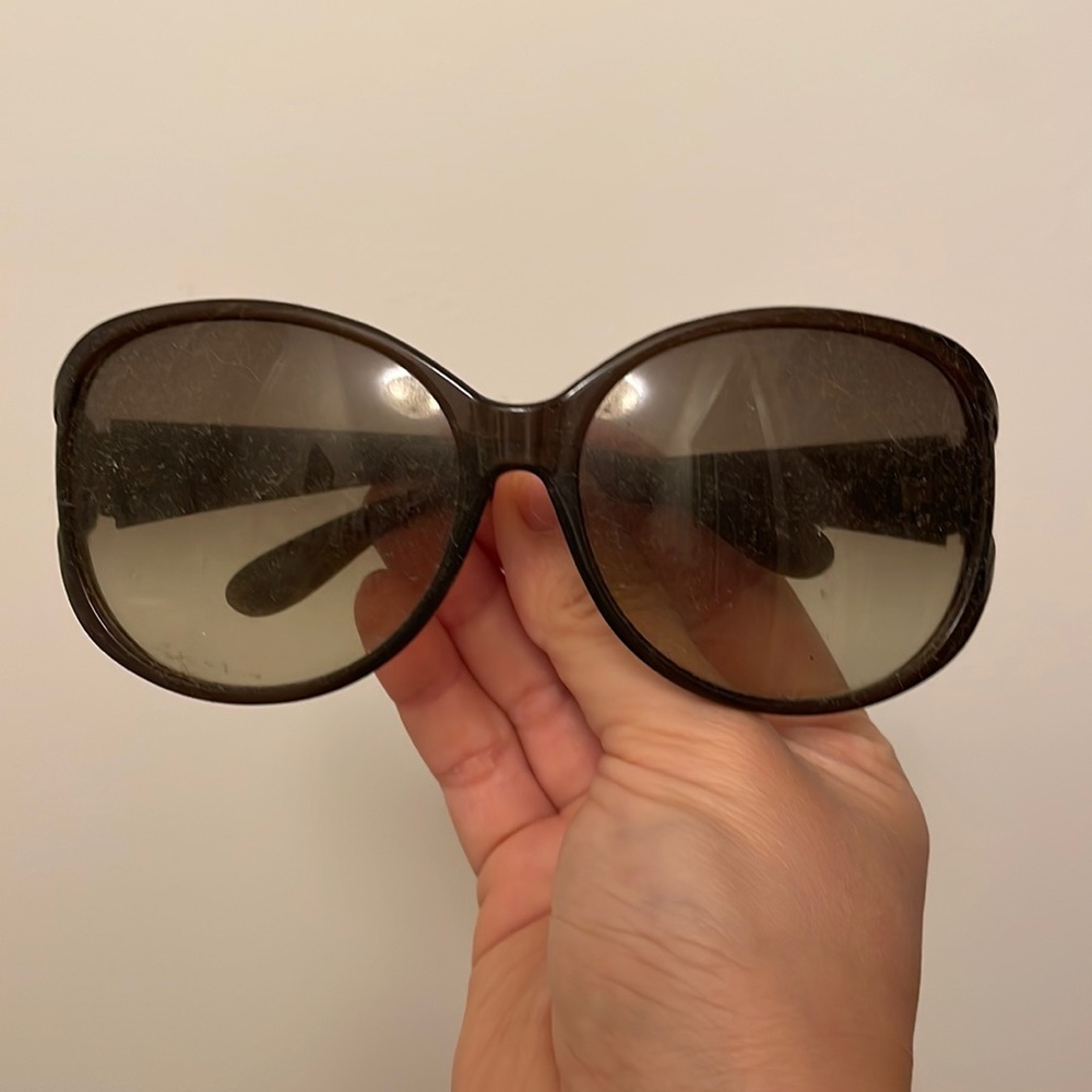 Women’s sunglasses